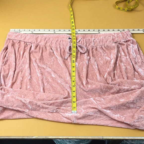 - Asos Pink Crushed‎ Velvet Velour Joggers Pants Women’s plus 24 - Picture 7 of 9